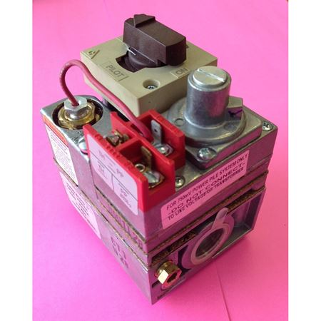 Picture of P++ 28M95 LENNOX GAS VALVE