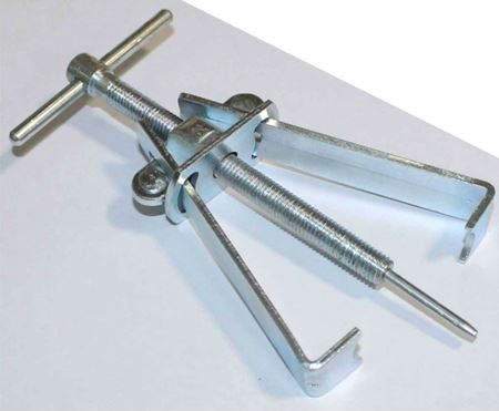 Picture of C++ 1114 FCT HANDLE PULLER